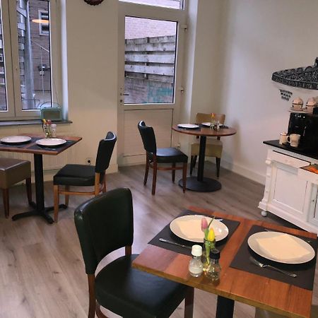B&B Check Mate Roermond Buitenkant foto