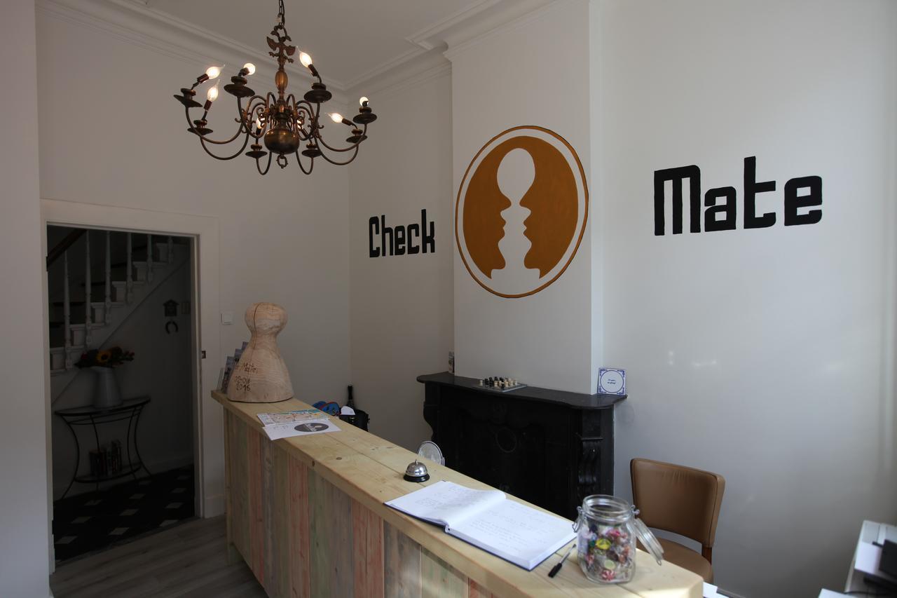 B&B Check Mate Roermond Buitenkant foto