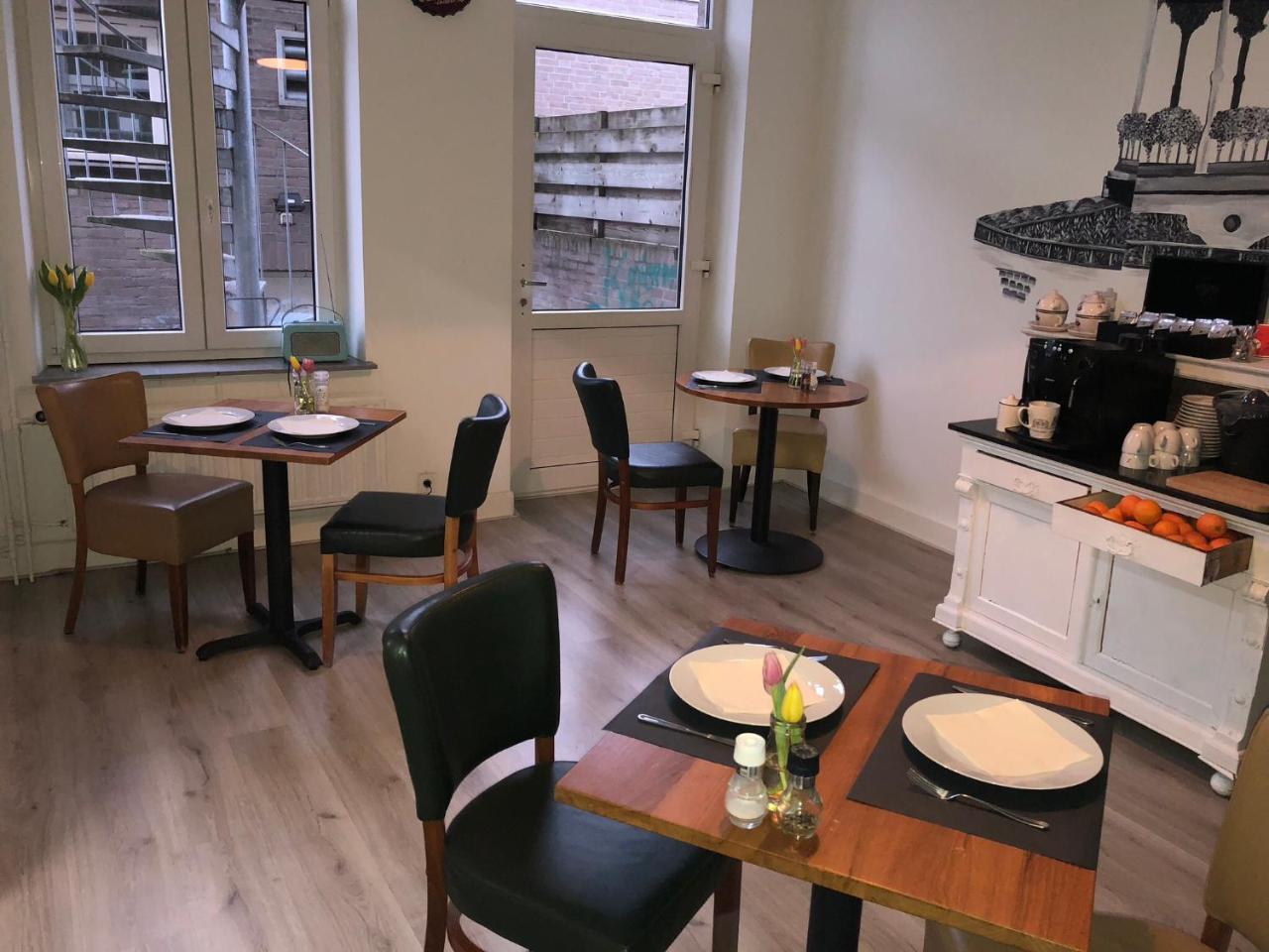 B&B Check Mate Roermond Buitenkant foto