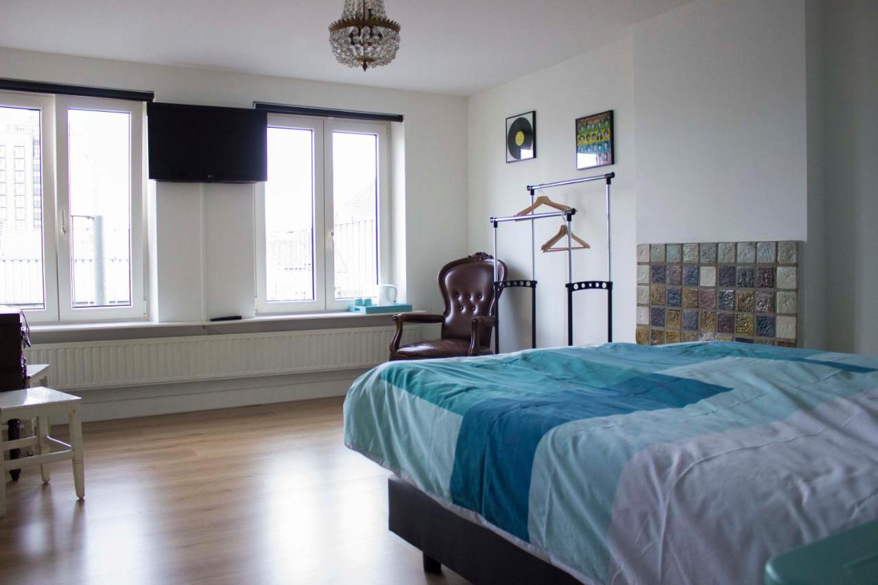 B&B Check Mate Roermond Buitenkant foto